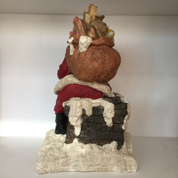 Santa Figure Antique Finish Resin 11 x 6 x 6 Holiday Christmas Décor Statue - Picture 3 of 8